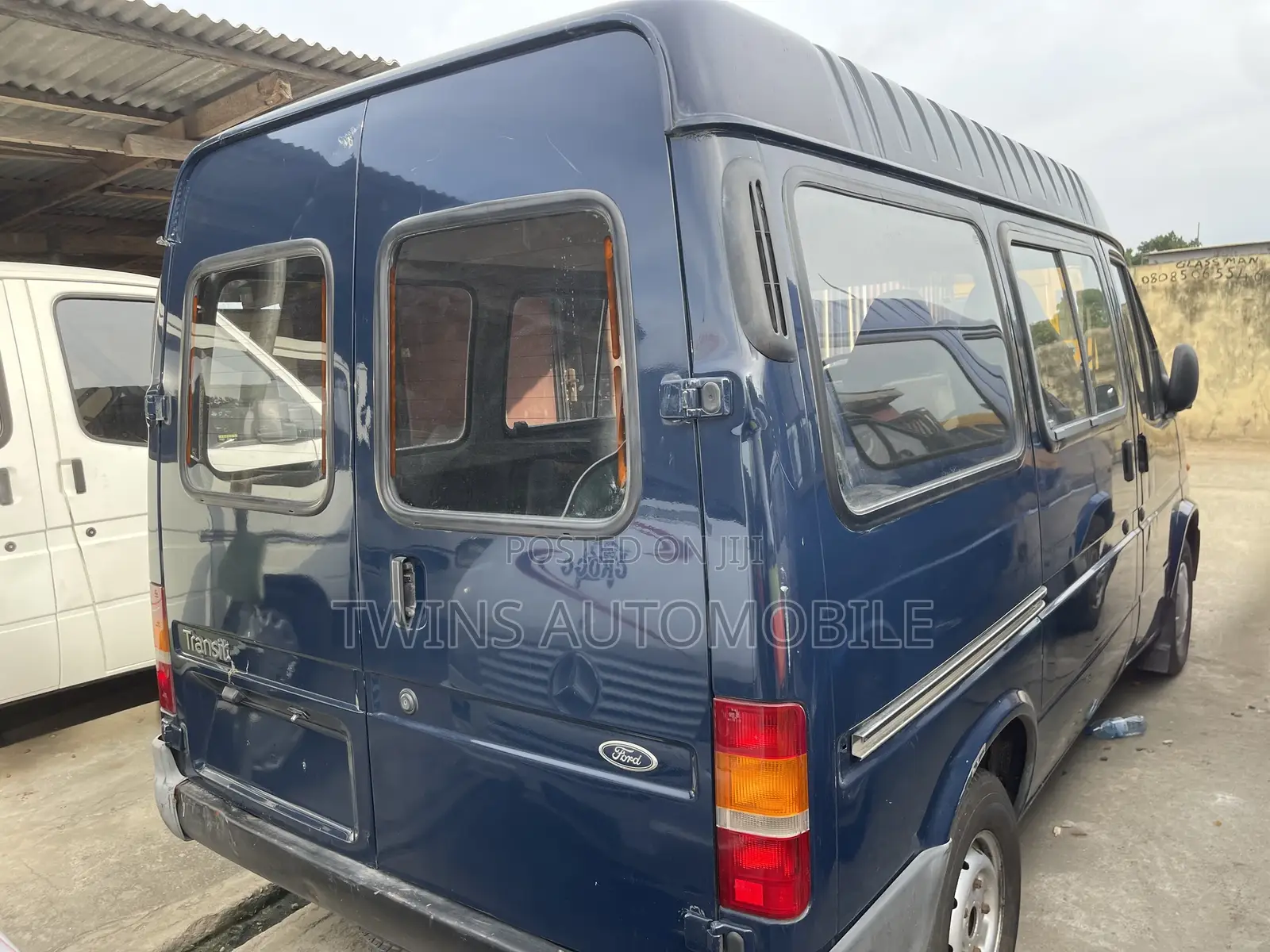 Ford Transit 2004 Beige