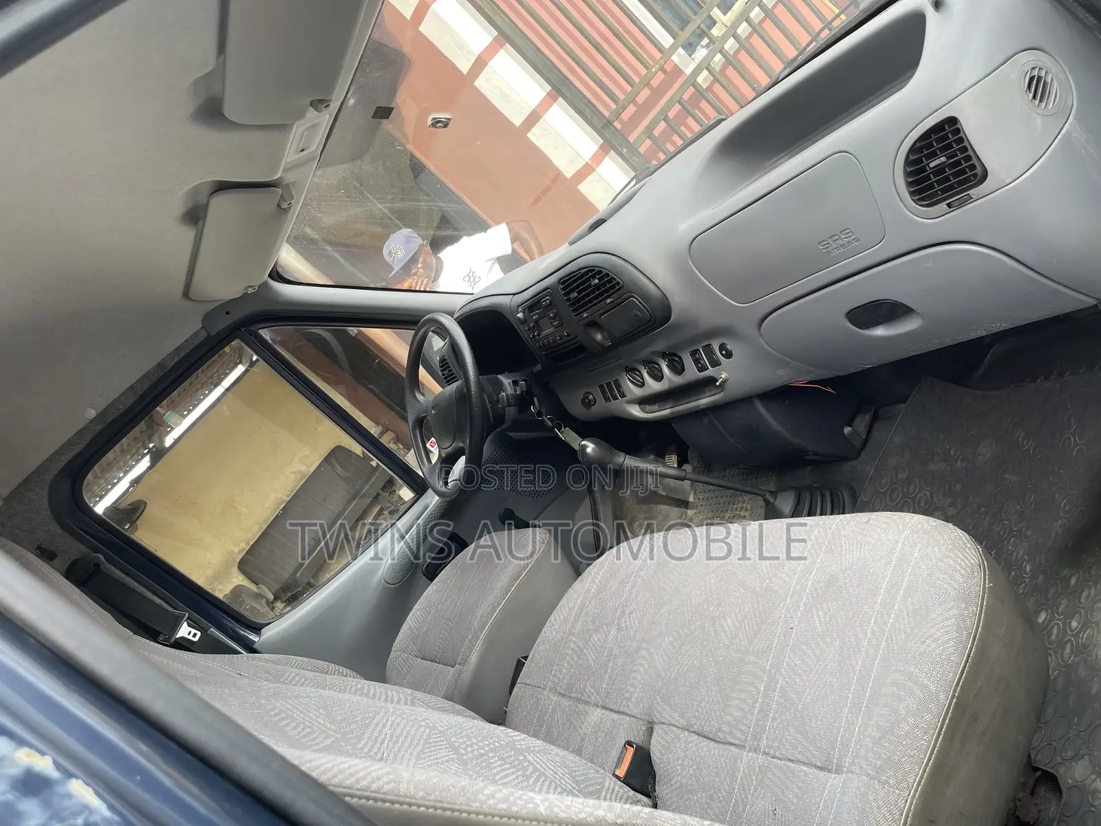 Ford Transit 2004 Beige