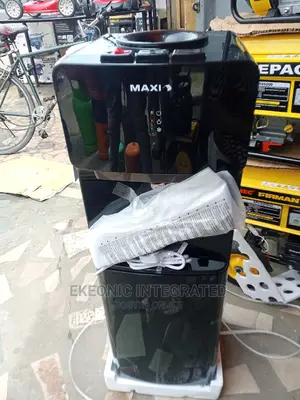 Water Despenser (Maxi)