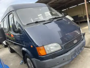 Ford Transit 2004 Beige