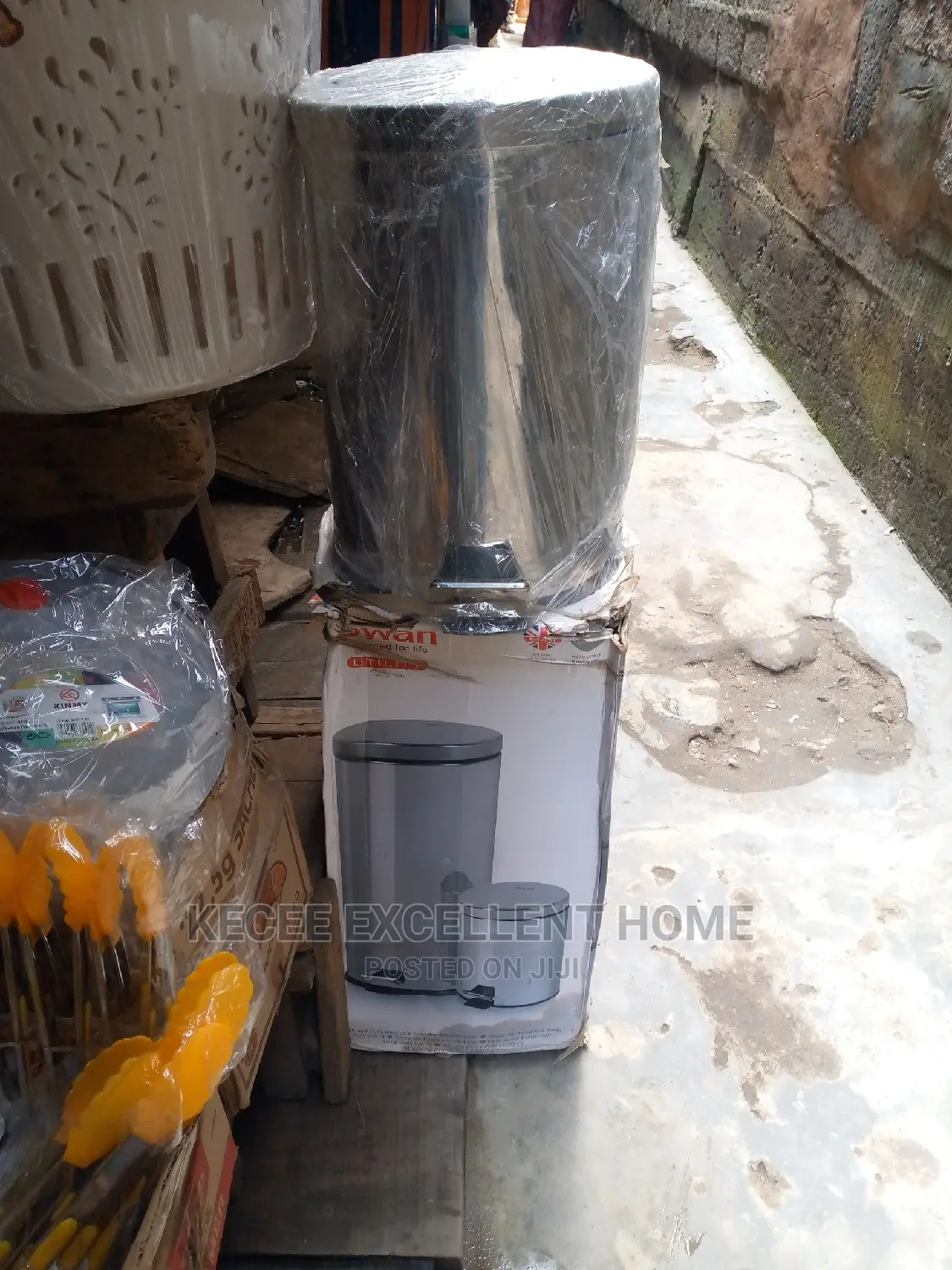 20 Liters Stainless Pedal Bin