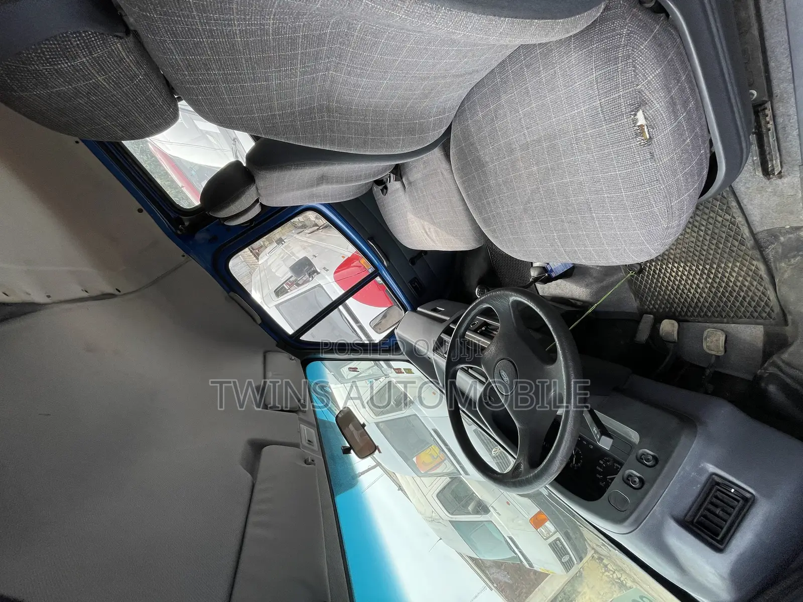 Ford Transit 2006 Blue