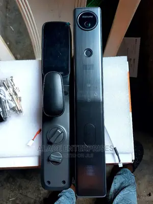 Tuya Automatic Camera Smart Door Lock