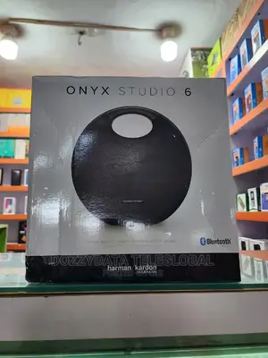 Onyx JBL Studio 6