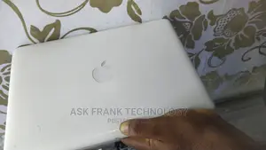 Laptop Apple MacBook 2009 4GB Intel Core 2 Duo HDD 250GB