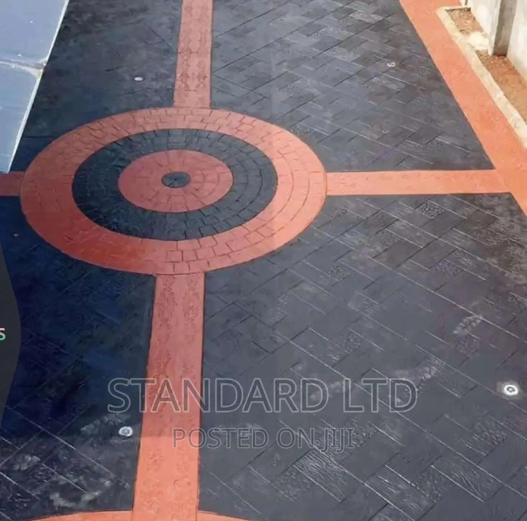 Ṣtamp Flooring