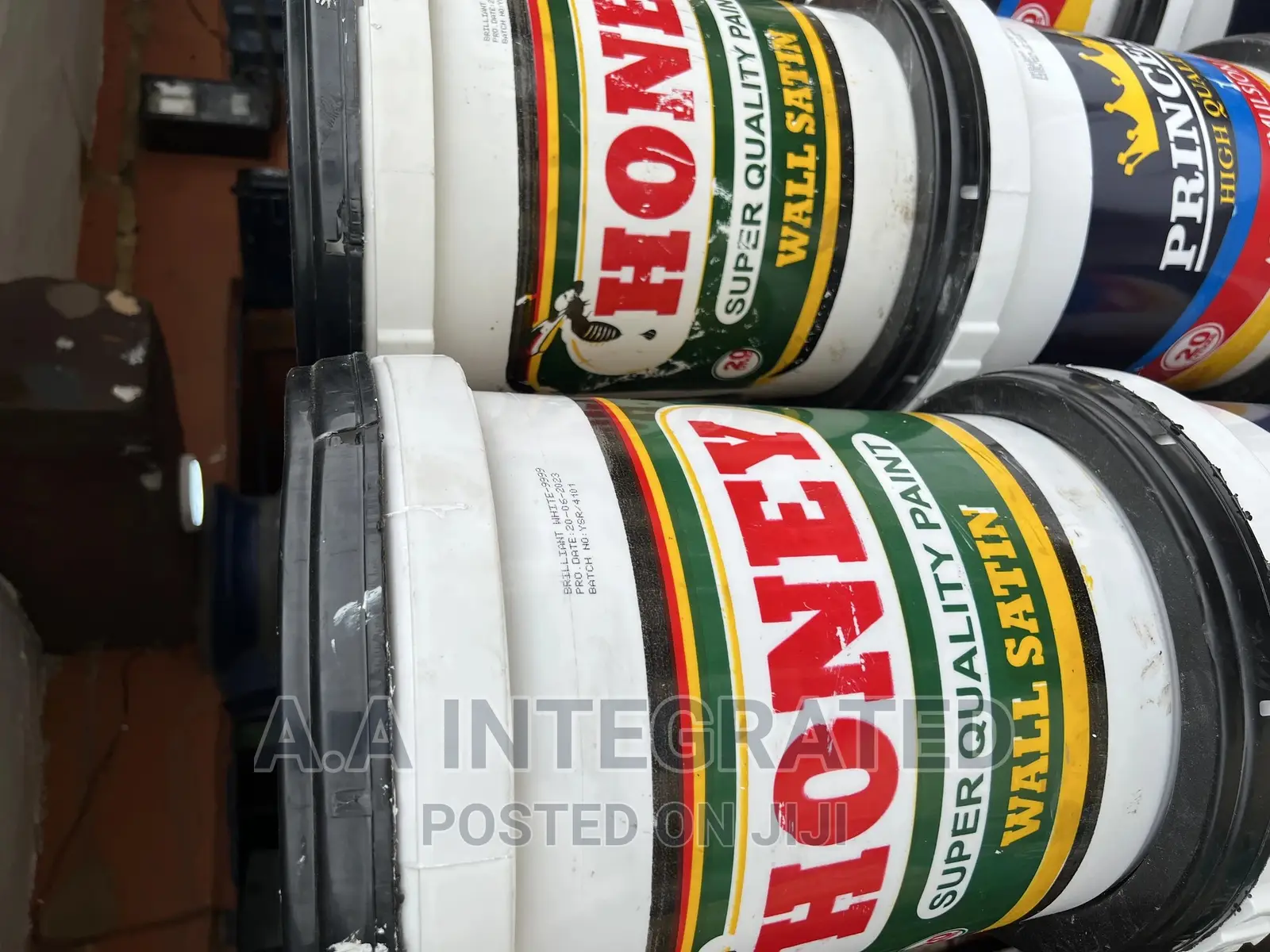 Satin Honey Paint 20L in Lagos Island (Eko) Building Materials