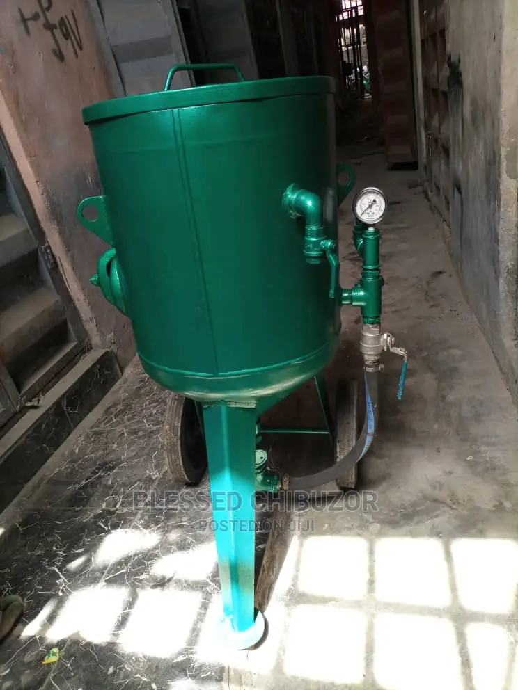 Surplus Imports Machine 200L