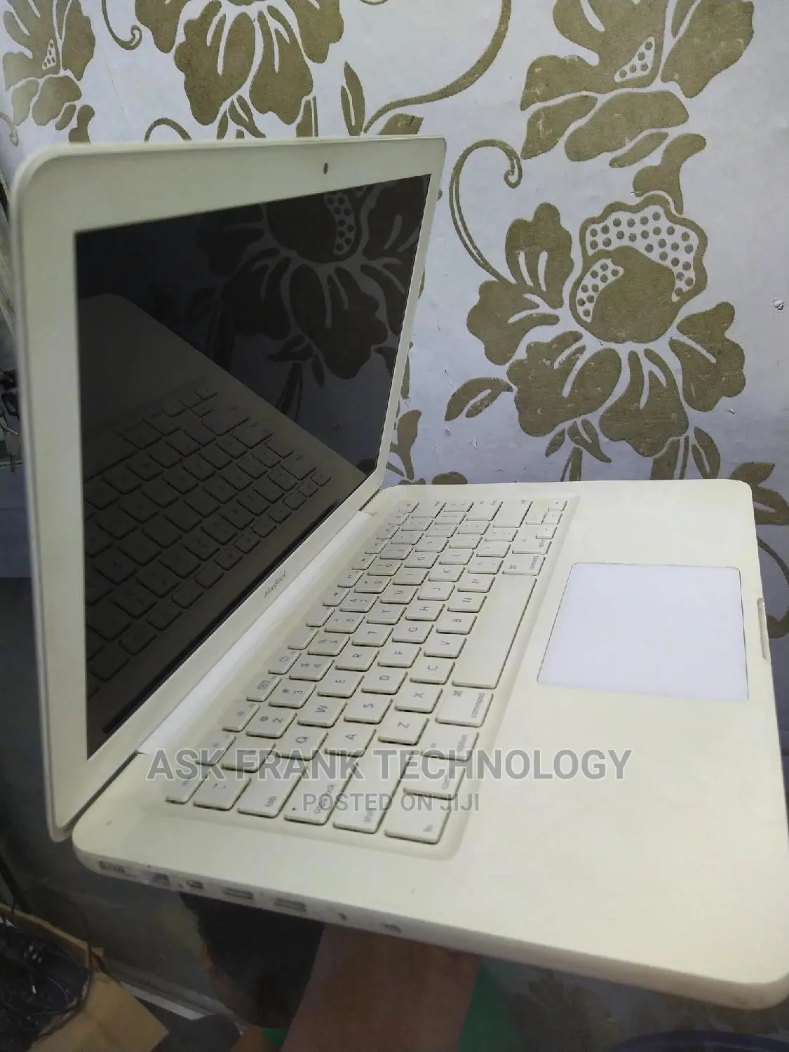 Laptop Apple MacBook 2009 4GB Intel Core 2 Duo HDD 250GB