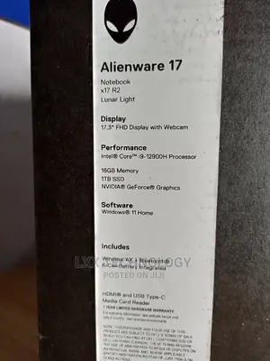 New Laptop Dell Alienware X17 R2 32GB Intel Core I9 SSD 1T