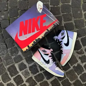 Original NIKE AIR JORDAN 1 OG Skyline Available in Store