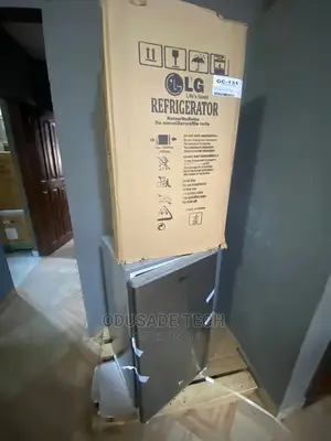 Silver LG Refrigerator Gc-131 / 27kg