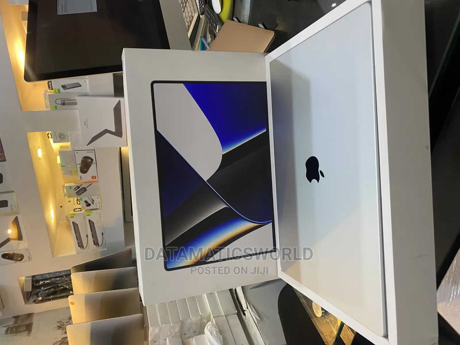 Laptop Apple MacBook Pro 2021 M1 32GB Apple M1 SSD 1T