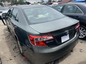 Toyota Camry 2012 Green