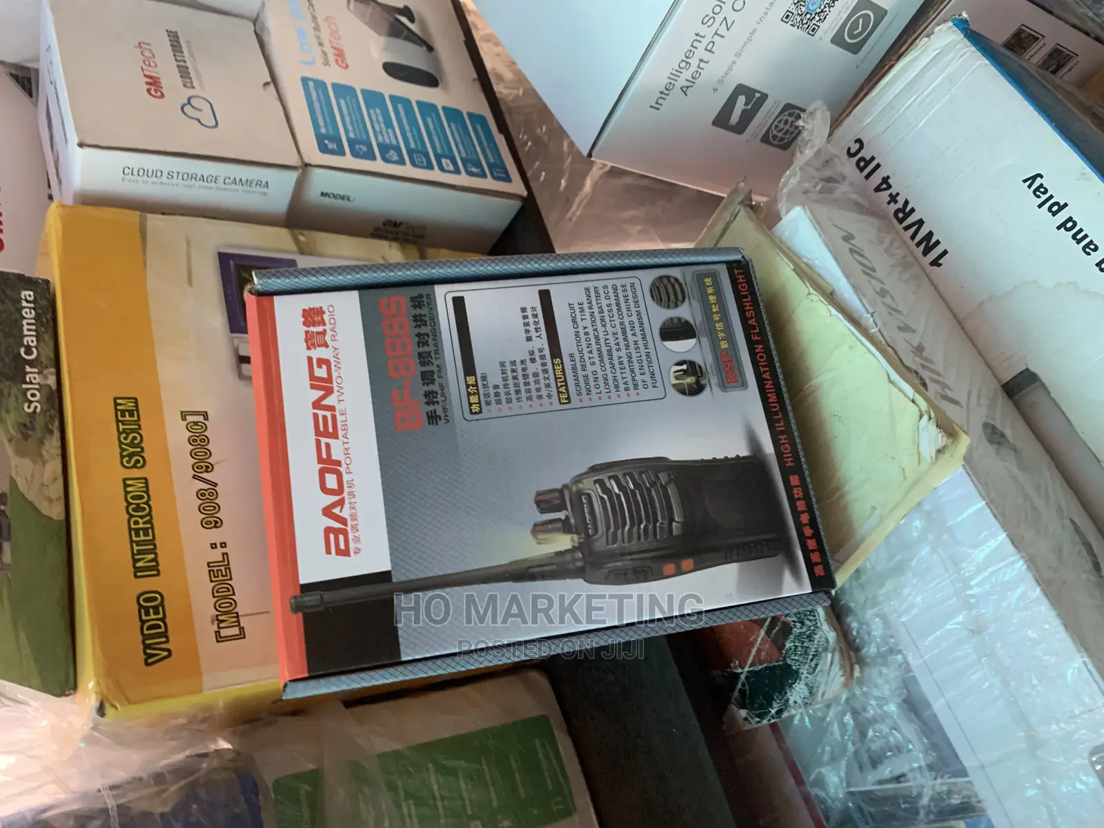 Baofeng Solid/Tough Buid Walkie Talkie Bf-8885
