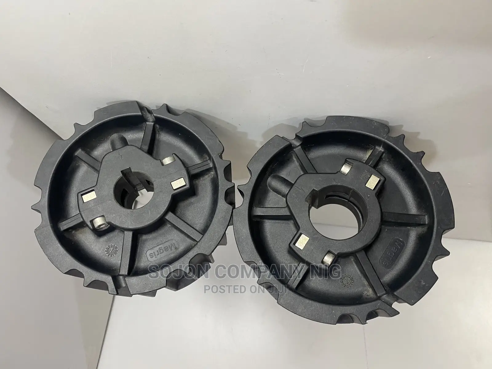Teflon Split Sprocket With Lock (Simplex)