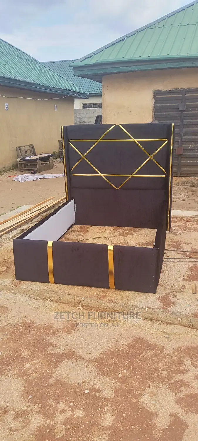 Standard 4x6 Bedframe