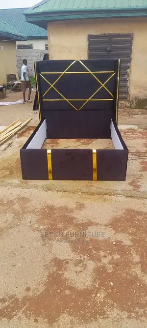 Standard 4x6 Bedframe