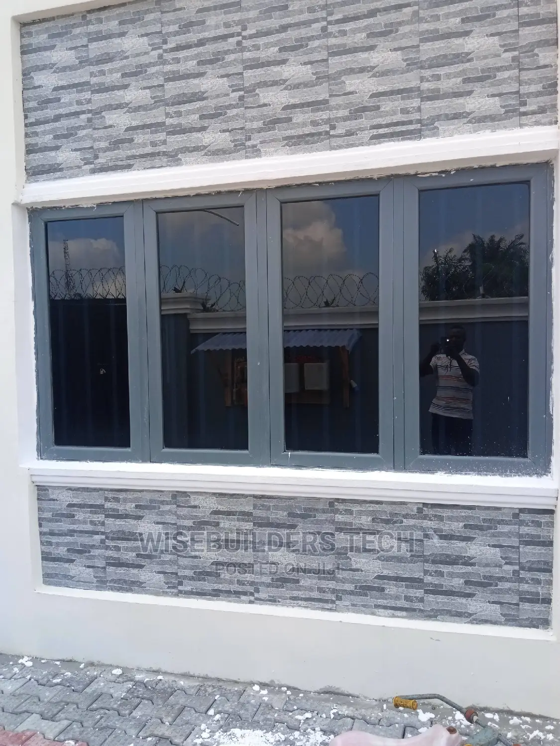 Aluminum Window