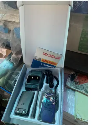 Brand New Hand Held Walkie Talkie Baofeng(Bf-8885)