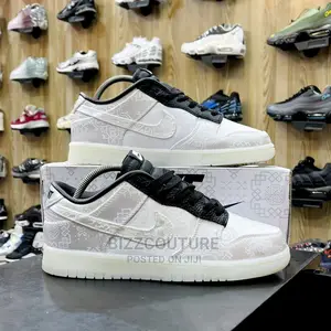 Original NIKE SB DUNK Low Sneakers Available in Store