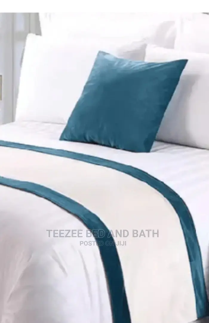 Cotton White Duvet Sets With Bed Throws