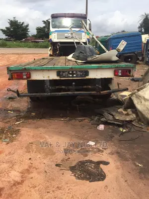 70 Tons Flatbed - Double Axle