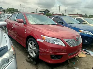 Toyota Camry 2010 Red