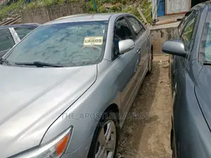 Toyota Camry 2011 Silver