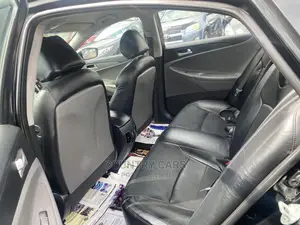 Hyundai Sonata 2012 Black