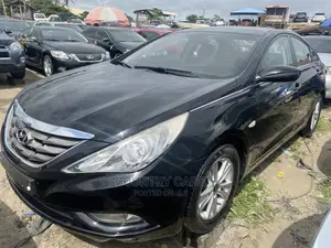 Hyundai Sonata 2012 Black