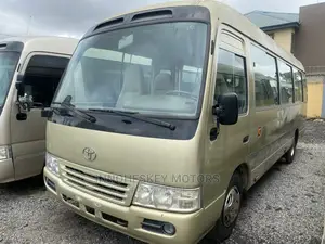 Toyota Coaster 2013 Green