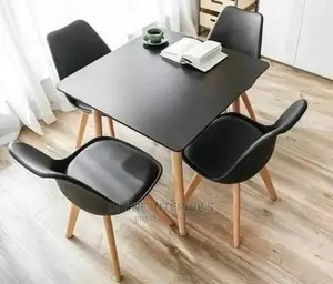 Dinning Table With Chairs