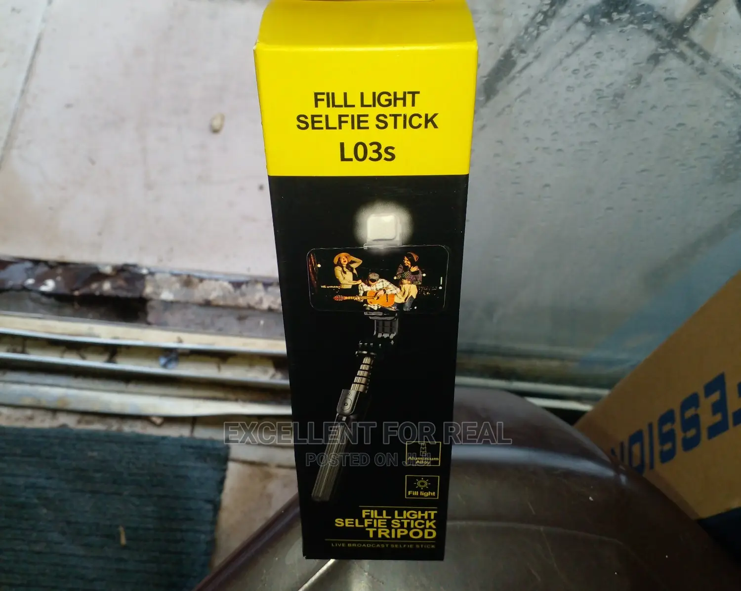 Fill Light Selfie Stick L03s