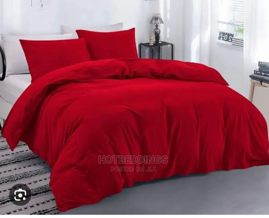 Red Duvet, Bedspread With 4 Pillowcases