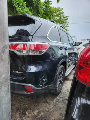 Toyota Highlander 2015 Black