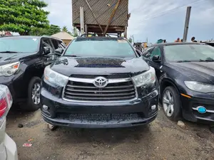 Toyota Highlander 2015 Black