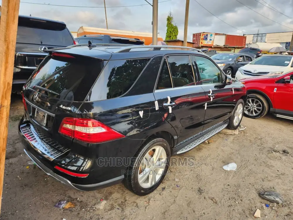 Mercedes-Benz M Class 2015 Silver