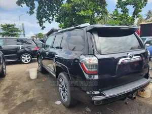 Toyota 4-Runner 2014 Black