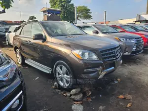 Mercedes-Benz M Class ML 350 4Matic 2012 Brown