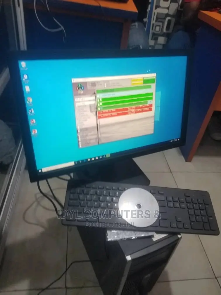 Desktop Computer HP Pavilion 24 8GB Intel Core i5 HDD 500GB