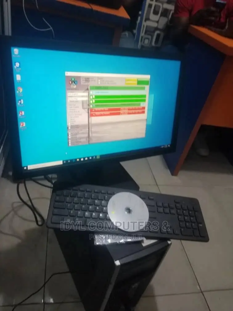 Desktop Computer HP Pavilion 24 8GB Intel Core i5 HDD 500GB