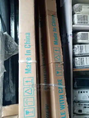 Projection Screen Available, 96x96 Wild Screen Electric