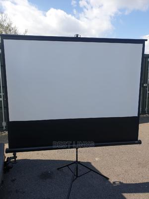 Projector Screens Available With Different Sizes,New, Used