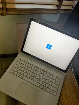 Laptop Microsoft Surface Book 8GB Intel Core i5 SSD 256GB