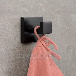 Black Square Sponge Hook
