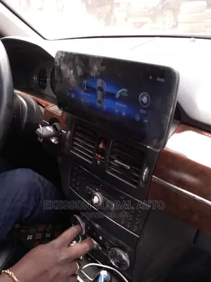 Benz GLK 2012-2015 Latest Android Screen With Rear Camera
