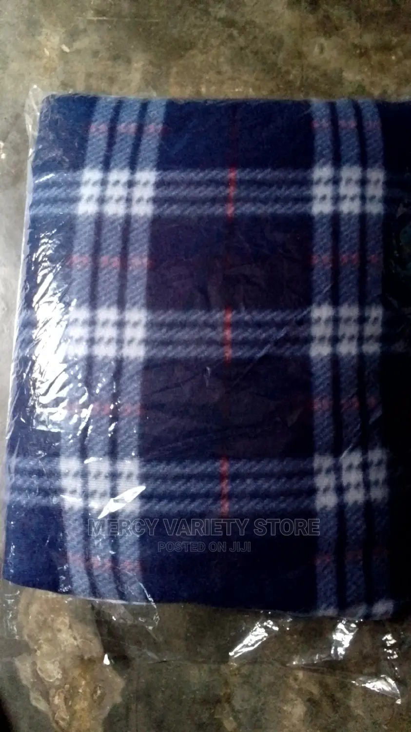 Blanket With 2 Pillowcase