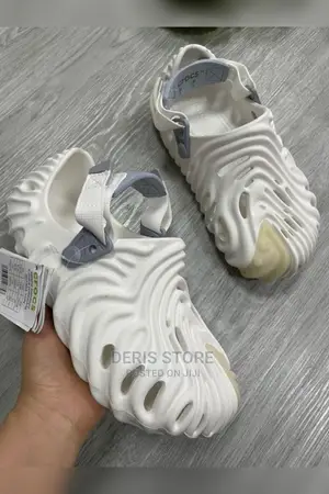 Original Quality Croc Slides Shoes for Sale