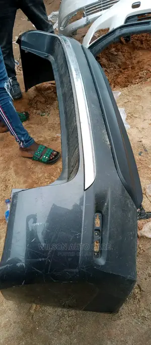 Complete Back Bumper Highlander 2012 Model